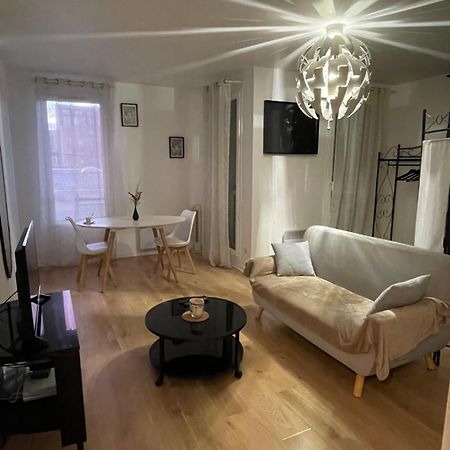 Jolie Chambre Proche De Paris Et Sa Peripherie Aubervilliers Luaran gambar