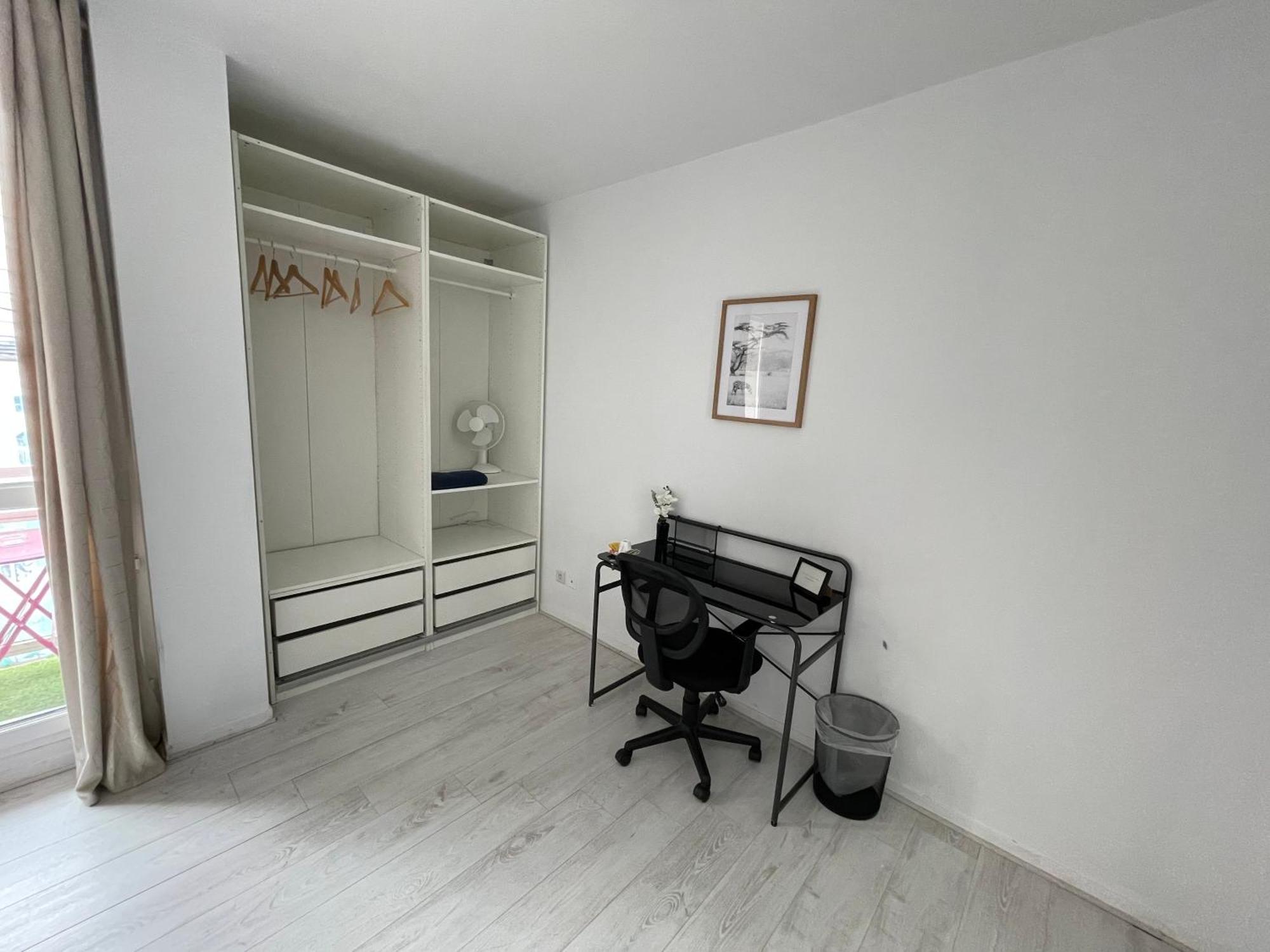 Jolie Chambre Proche De Paris Et Sa Peripherie Aubervilliers Luaran gambar